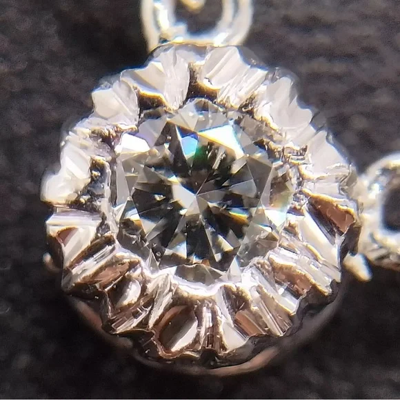 Certified Platinum900 necklace in0.07 solitaire diamond